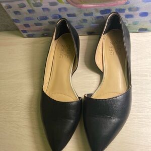 Naturalizer Women's Black Flats